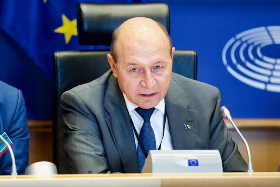 Fostul președinte al României, declarat colaborator al Securității comuniste. Băsescu: „Voi face demersurile legale la CEDO”/ Sursă foto: Traian Băsescu - Facebook