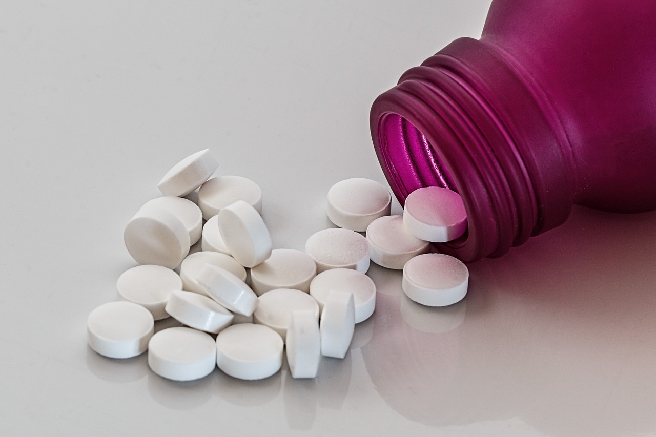Cum trebuie administrate pastilele cu iod, în cazul unui dezastru nuclear. Precizările Ministerului Sănătății/ Sursă foto: pixabay.com