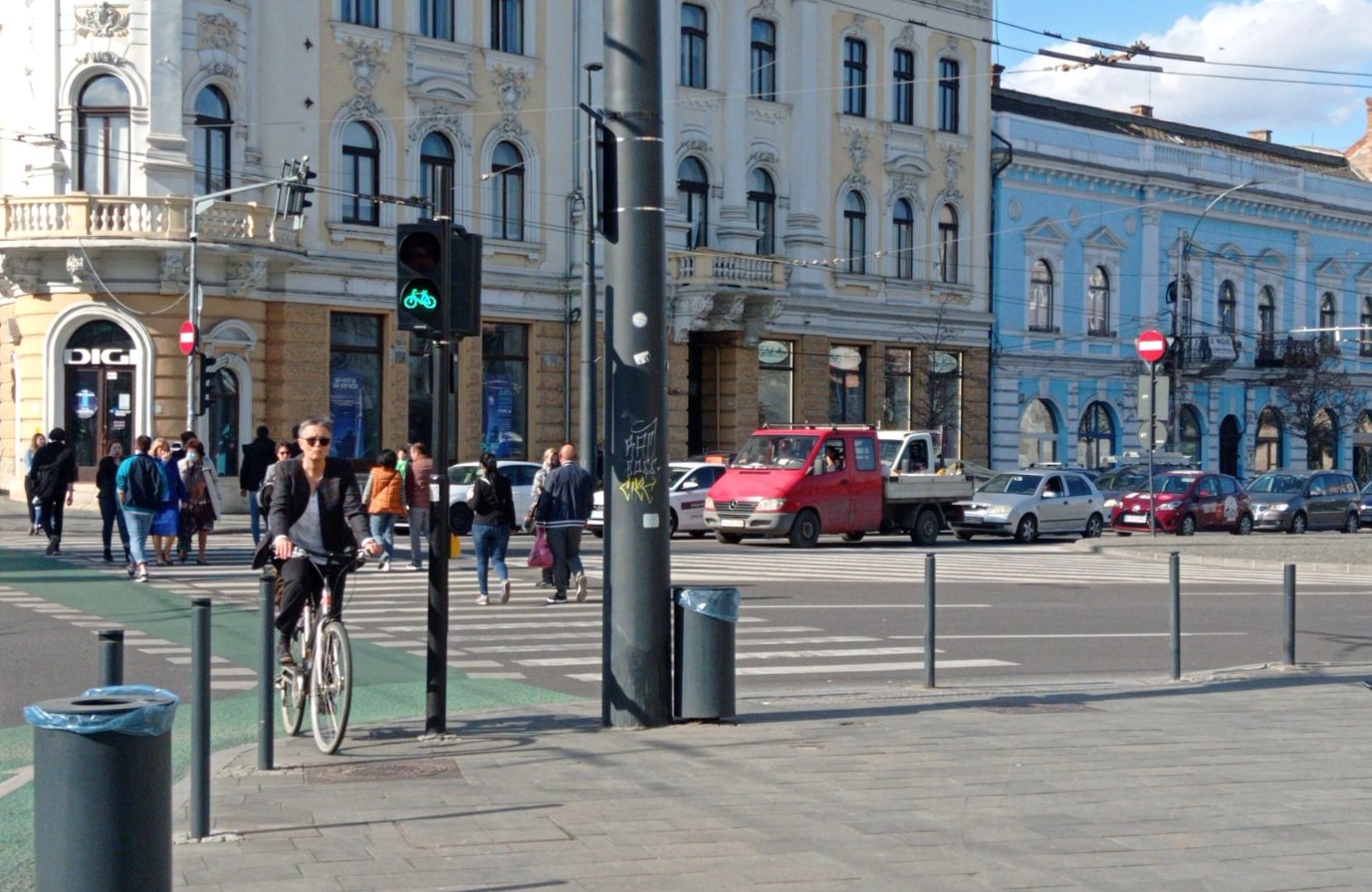 Rata de infectare în Cluj-Napoca rămâne ridicată la o lună după ridicarea stării de alertă. Vezi incidența COVID din fiecare localitate