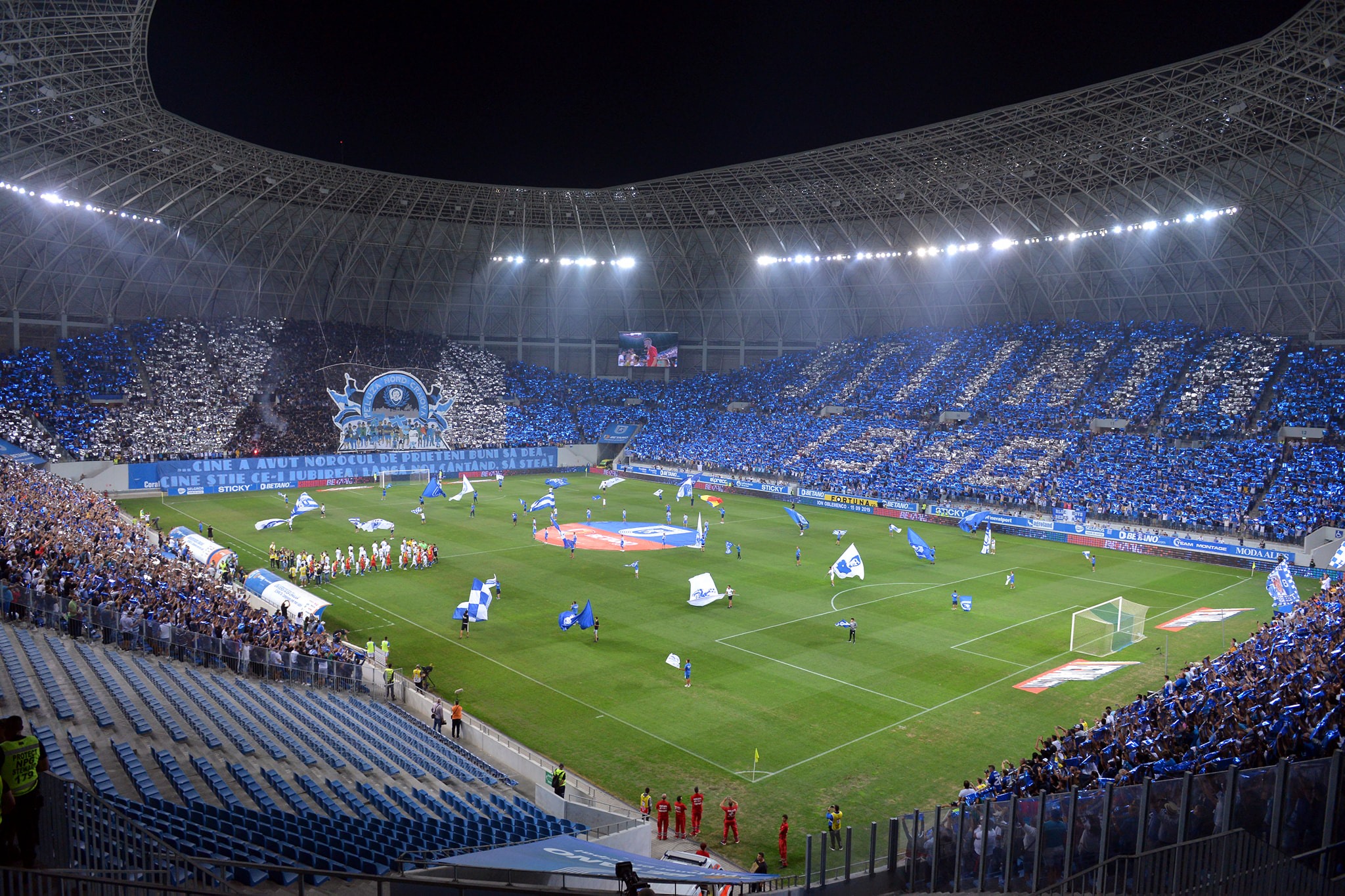 Fanii celor de la Craiova pregătesc o atmosferă încinsă la meciul cu CFR Cluj