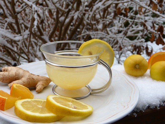 Ceaiul care tratează rapid răceala și gripa. Are beneficii incredibile pentru inimă și întărește sistemul imunitar