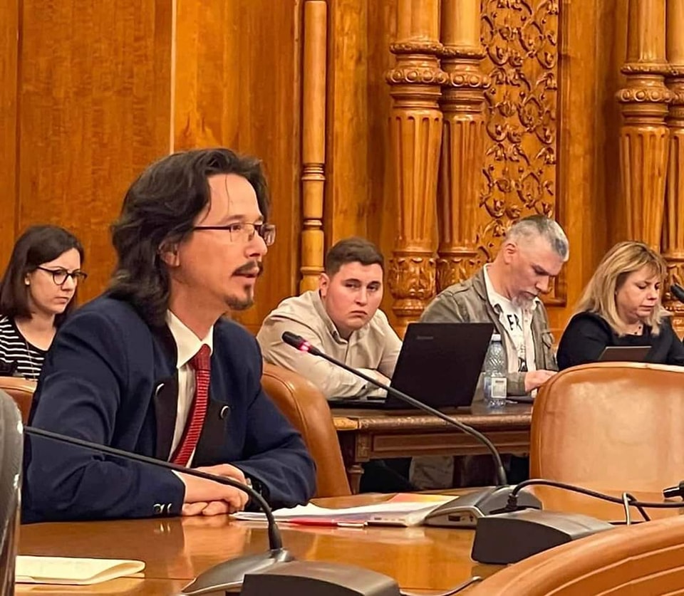 Cristi Danileț, aviz favorabil la audierile pentru funcția de judecător CCR/ foto: Facebook - Cristi Danileț