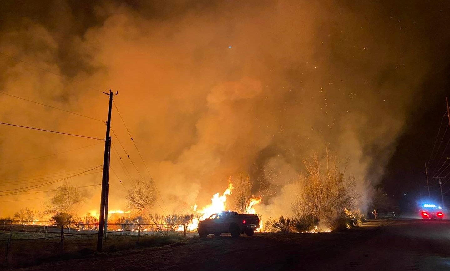 Sute de case au fost distruse de la izbucnirea incendiilor de proporţii/FOTO: San Juan County Fire & Rescue - Facebook