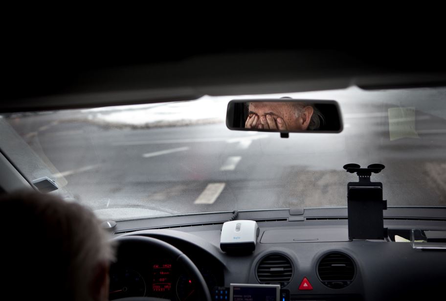 Șofer de 70 de ani, prins conducând beat în județul Cluj / Foto: Johan Funke - Unsplash