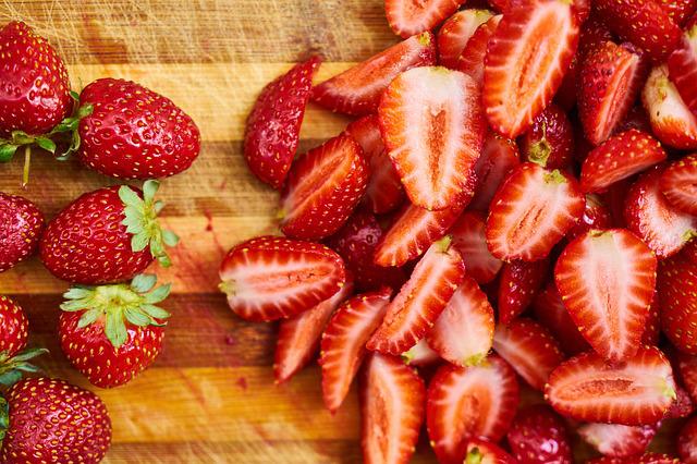 Începe sezonul căpșunilor! Fructele care scad riscul de boli de inimă / Foto: pixabay.com