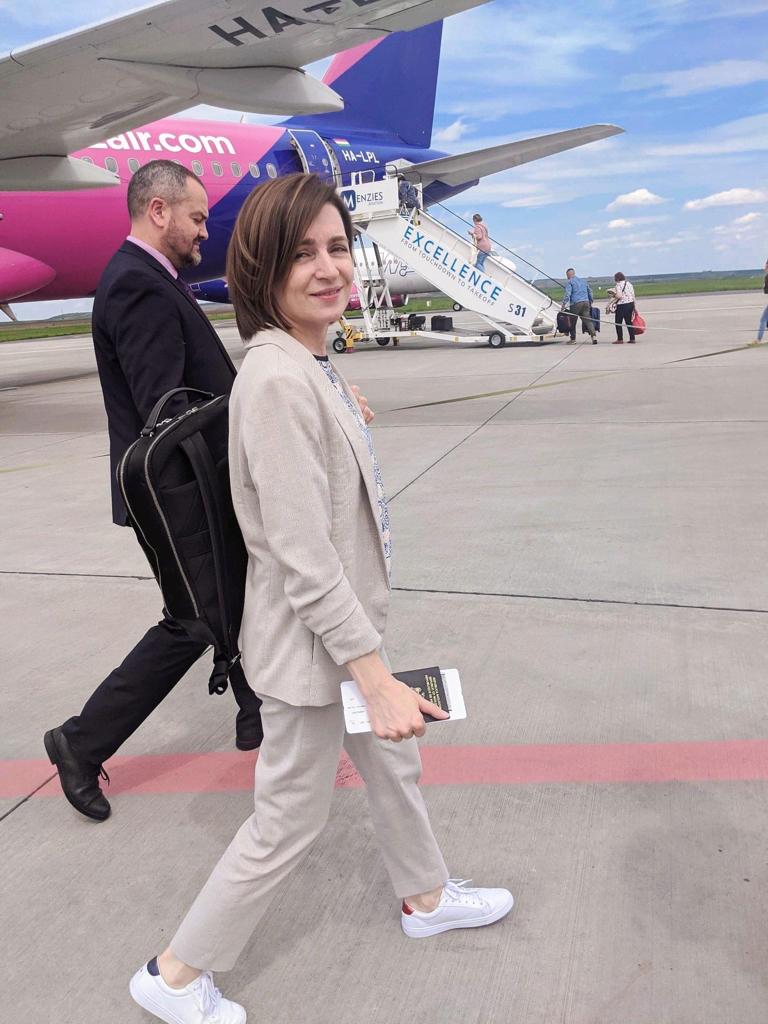 Maia Sandu, în drum spre Bruxelles. Foto: Facebook/ Maia Sandu.