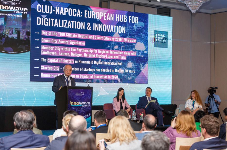 Primul eveniment de inovare din sud-estul Europei post pandemie a fost organizat la Cluj-Napoca - Innowave Summit 2022