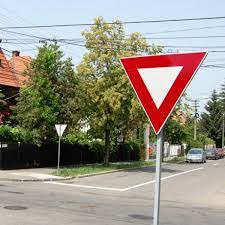 Noi reglementări de trafic în Cluj-Napoca. FOTO: Cityparkurban