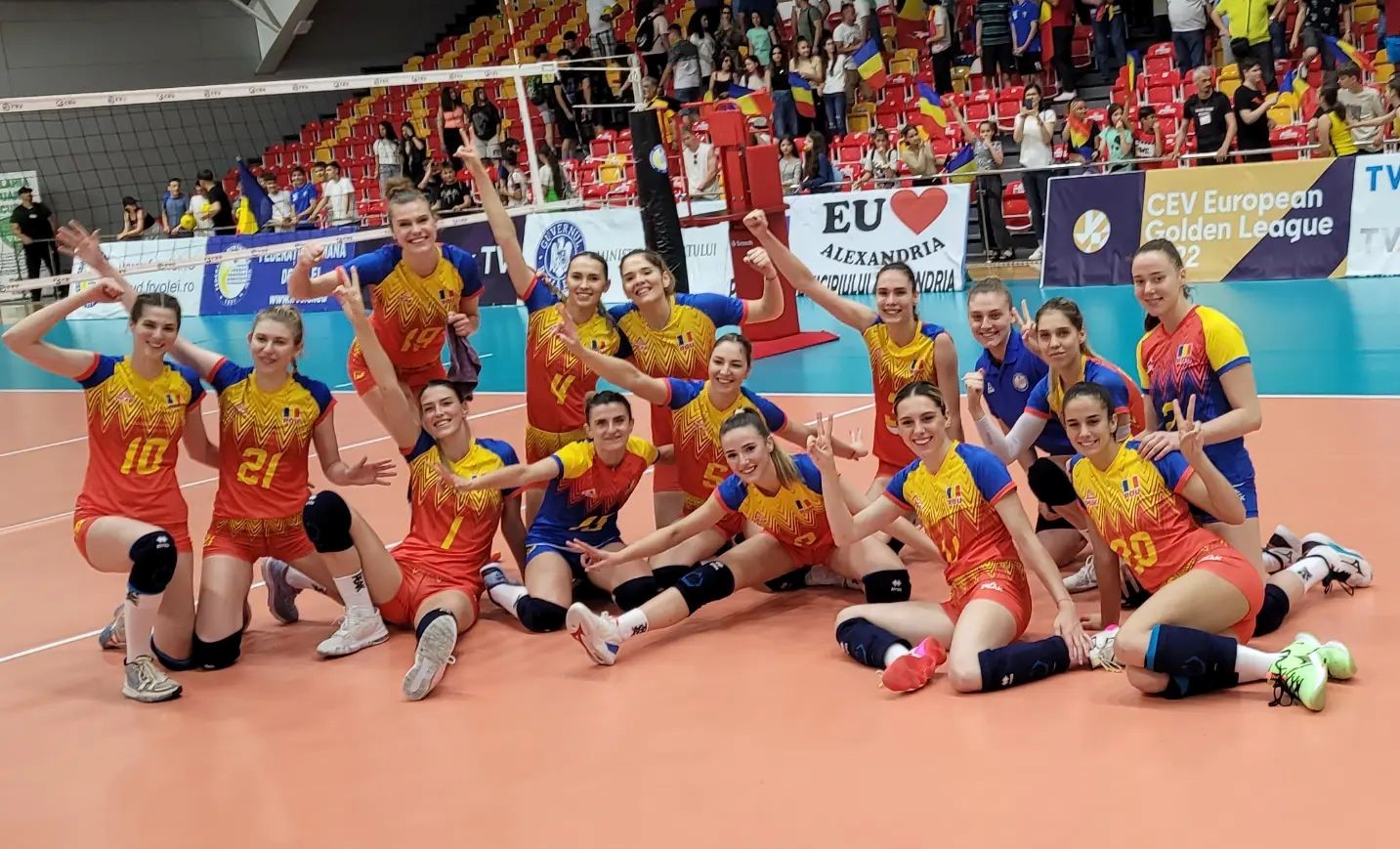 Naţionala feminină de volei a României a învins Ungaria cu scorul de 3-0 (25-20, 25-21, 25-13)/ Foto: Federația Română de Volei/Facebook