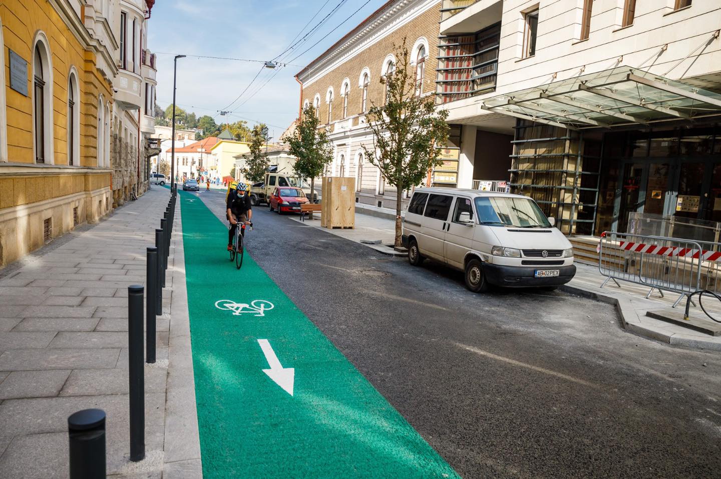 Noi piste de bicicle vor fi amenajate între cartierele Mănăștur și Grigorescu. Foto: Facebook/ Emil Boc