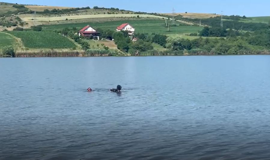 Scafandrii au găsit corpul bărbatului de 30 de ani, dat dispărut în apele Lacului Țaga Mare / Foto: ISU Cluj