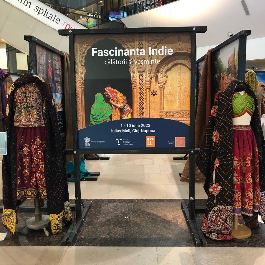 Expoziția «Fascinanta Indie»  la Iulius Mall Cluj-Napoca