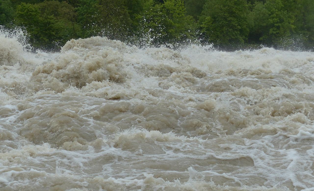 Mai multe râuri din județul Cluj, sub cod galben de inundații/ Foto: pixabay.com
