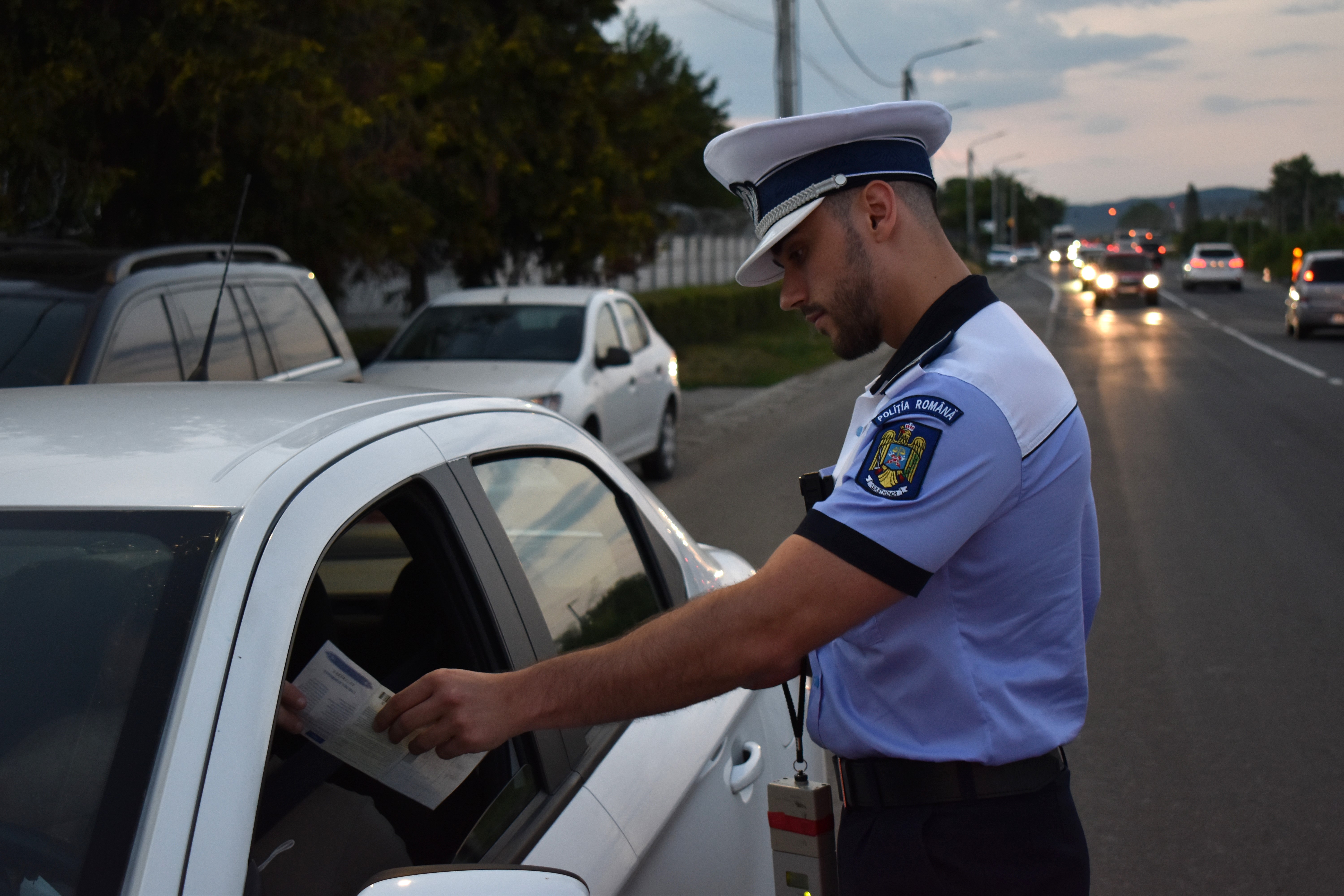 10 șoferi au fost prinși drogați, joi, 14 iulie, pe DN1C E576, în apropiere de Bonțida/ Foto: IPJ Cluj
