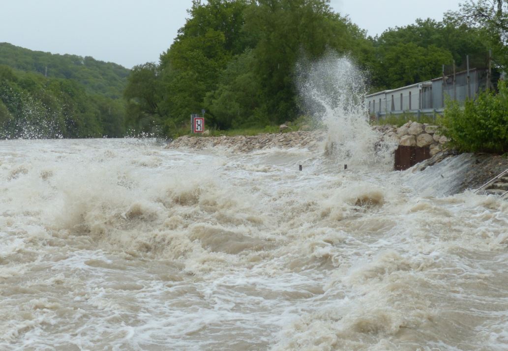 Pericol de inundații pe râuri în Cluj / Foto: Facebook - Institutul Național de Hidrologie și Gospodărire a Apelor