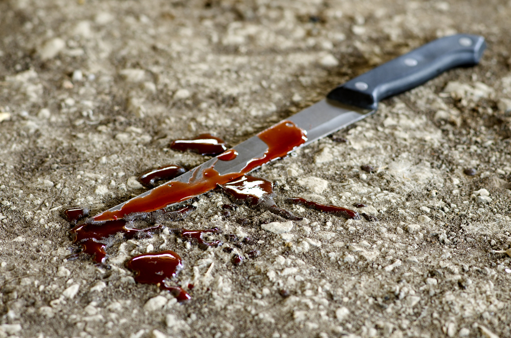 Un bărbat în vârstă de 47 ani a înjunghiat mortal o fetiţă şi o femeie  / Foto: depositphotos.com