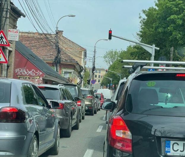 Circulația pe strada Clinicilor din Cluj-Napoca se închide COMPLET timp de o lună / Foto: Facebook - Info Trafic Cluj-Napoca