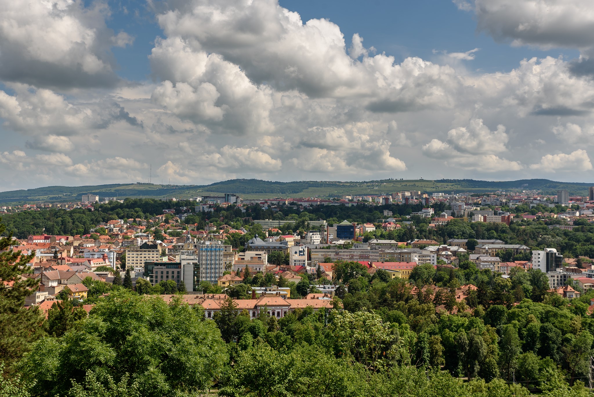 Cel mai scump din țara noastră este Cluj-Napoca, cu o medie de 1.940 de euro/mp. FOTO: Facebook/ Municipiul Cluj-Napoca. Fotograf: Radu Pădureanu