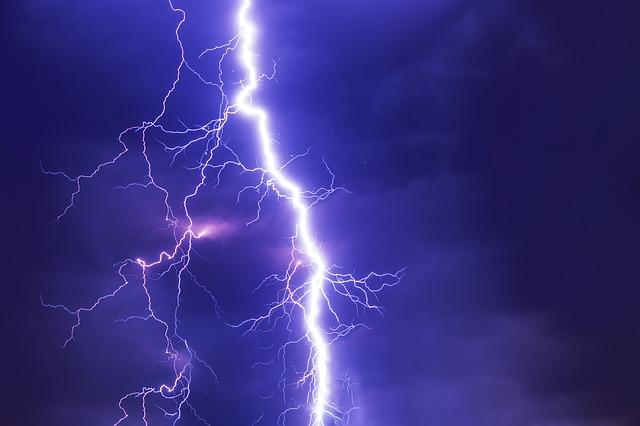 Administrația Națională de Meteorologie (ANM) a emis o avertizare nowcasting de vijelii pentru o localitate din județul Cluj/ Foto: pixabay.com