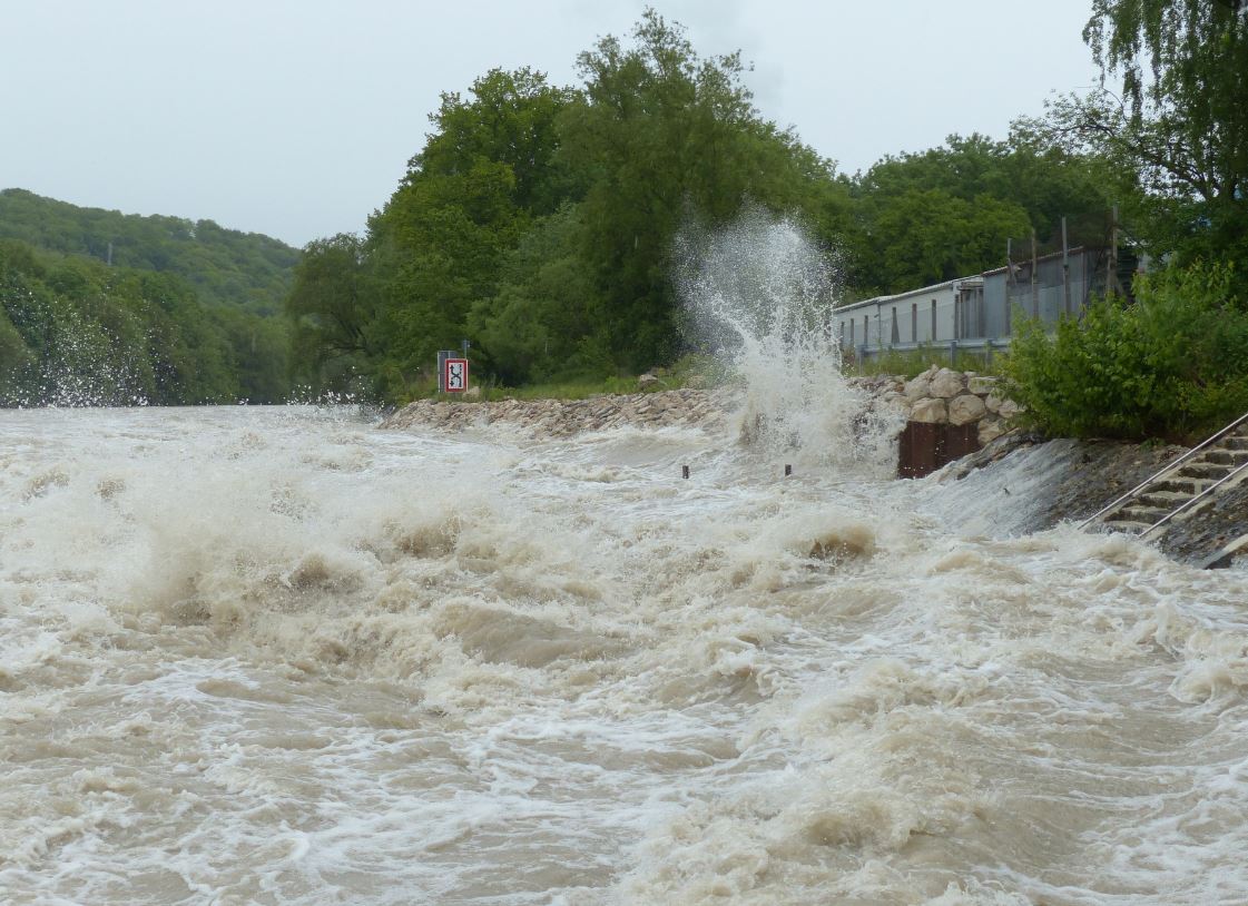 Cod galben de inundații pe râuri în Cluj, până sâmbătă / Foto: INHGA