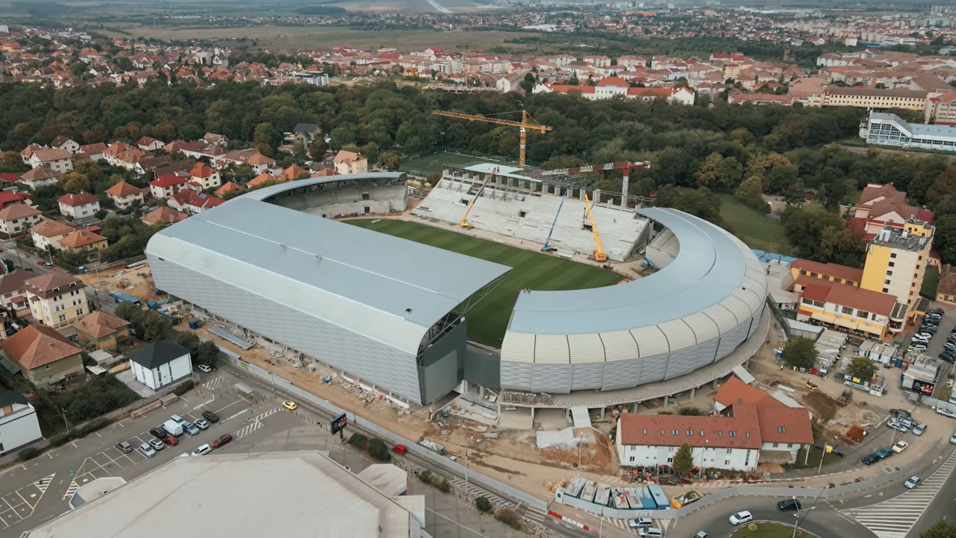 Lucrările realizate de Con-A la Stadionul Municipal din Sibiu continuă să avanseze. FOTO: Captură ecran