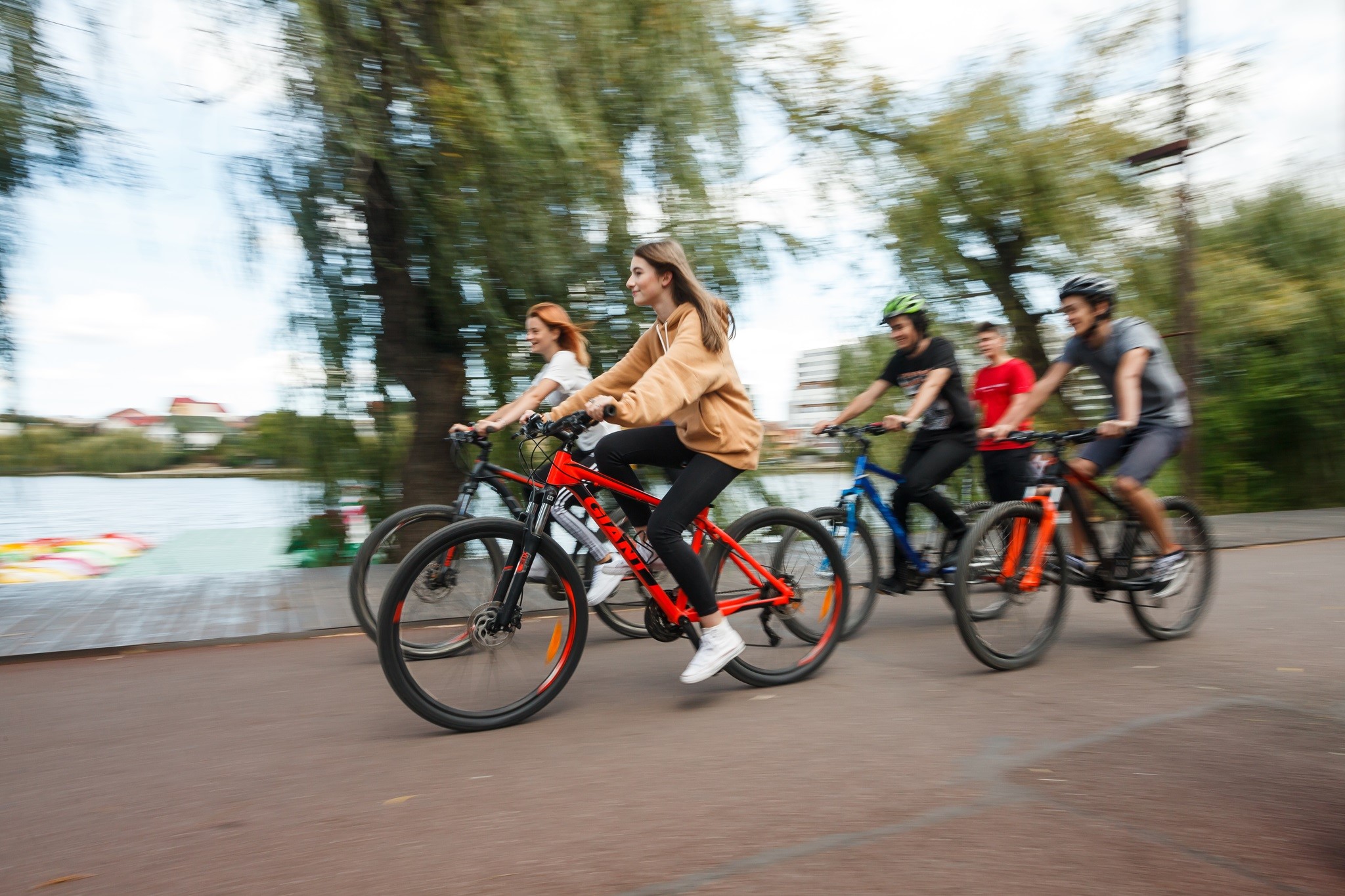 Curs gratuit pentru copii privind mersul corect cu bicicleta. FOTO: Municipiul Cluj-Napoca - Facebook