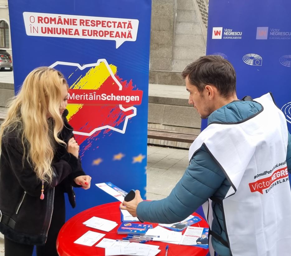 Caravana „Românii merită în Schengen!” a ajuns în Cluj-Napoca / Foto: PSD Cluj