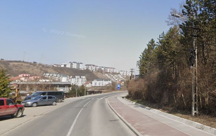 Un șofer a fost depistat, miercuri, în timp ce conducea cu 107 km/h în municipiul Cluj-Napoca, pe drumul Sfântul Ioan/ Foto: Google Maps