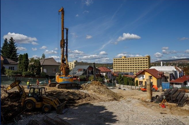 O singură ofertă a fost depusă în cadrul licitației pentru desemnarea unei firme care să demoleze construcțiile ridicate illegal pe raza municipiului Cluj-Napoca. FOTO: Primăria Cluj-Napoca