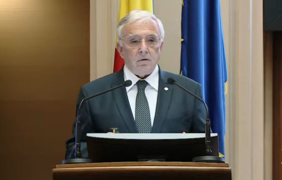 Mugur Isărescu raport trimestrial asupra inflației/ sursa foto: captură bnr.ro