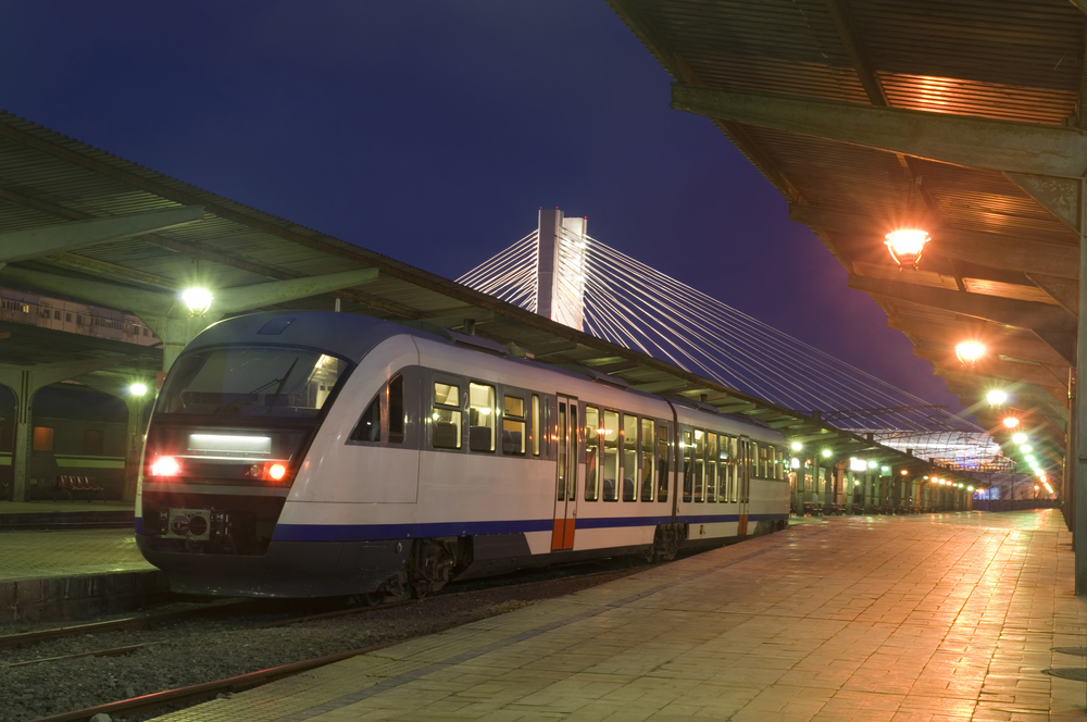 Trenurile Intercity revin în România după opt ani de pauză / Foto: depositphotos.com
