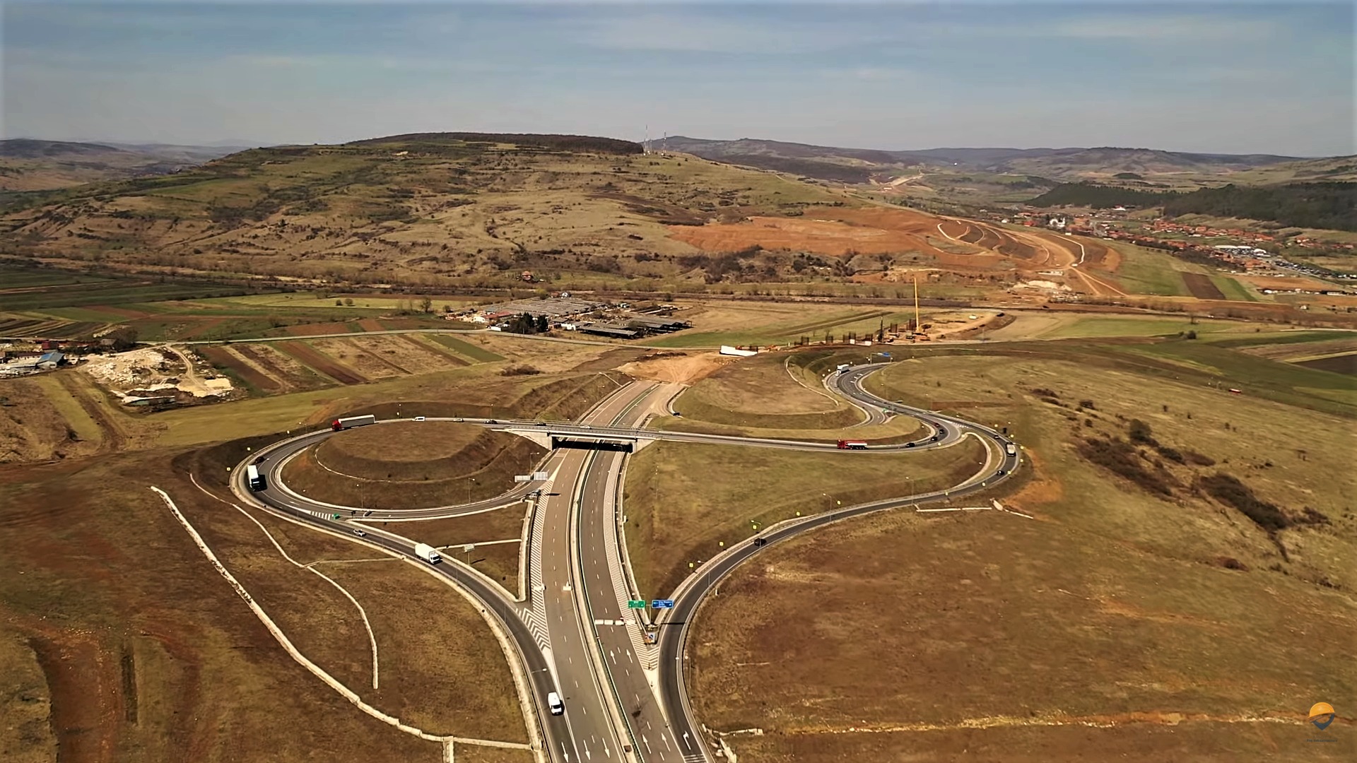 Stadiul LA ZI al lucrărilor de pe Autostrada Transilvania. FOTO: Lotul Nădășelu-Zimbor, foto aprilie 2022, Asociația Pro Infrastructură