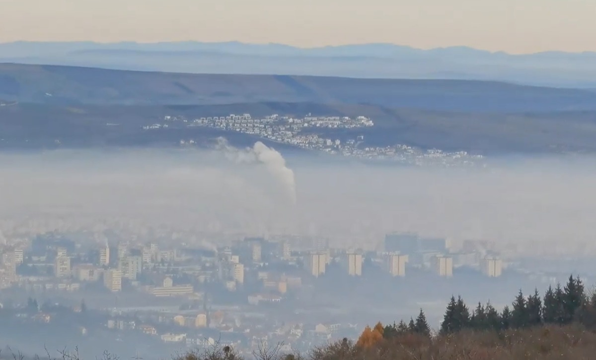 Inversiunea termică, un fenomen spectaculos la Cluj-Napoca / Foto: captură ecran - Strop de Aer