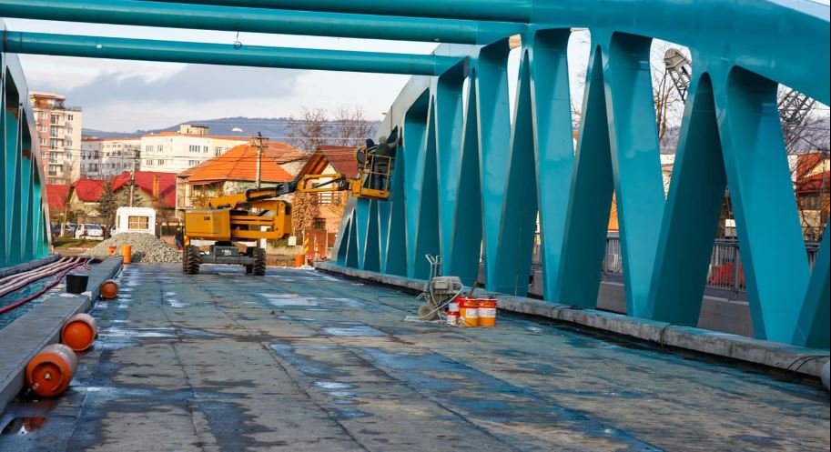 Podul Porțelanului urmează să fie redat circulației/captură foto Emil Boc Facebook.com