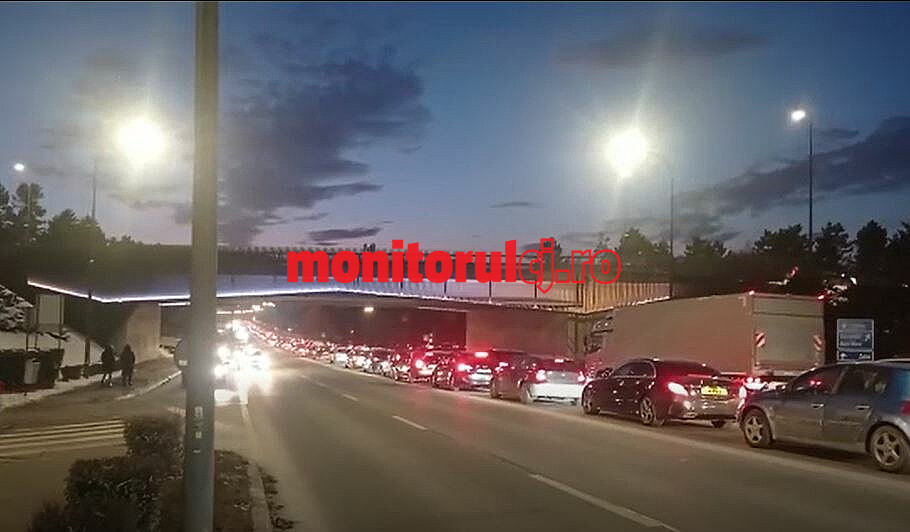 Trafic blocat spre Florești / Foto: monitorulcj.ro