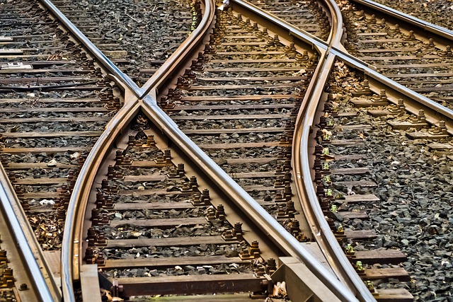 Șină de tren / Foto: pixabay.com