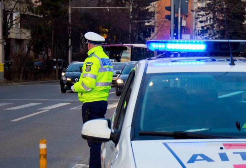 Polițist, lovit și amenințat cu moartea de un șofer / Foto: IPJ Cluj - Facebook