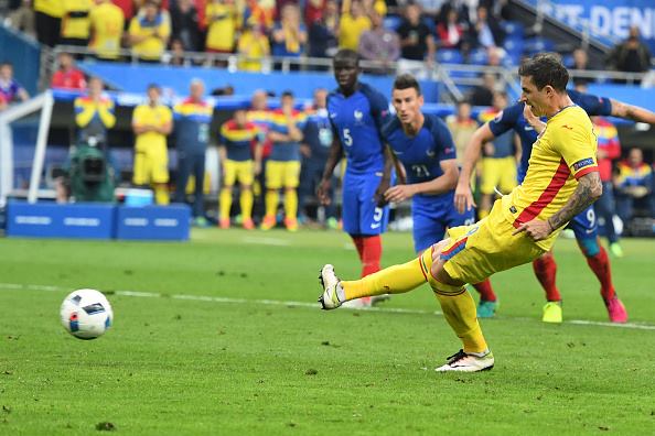 Bogdan Stancu împotriva Franței la Euro 2016 /FOTO: UEFA EURO 2024 - Facebook