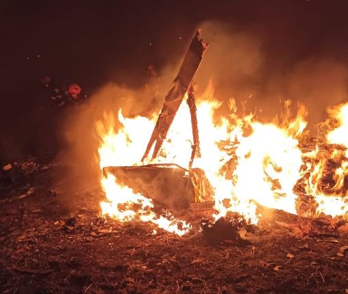 Incendiu la Pata Rât. Un bărbat a murit, iar mai multe locuințe au fost cuprinse de flăcări/Foto ISU Cluj