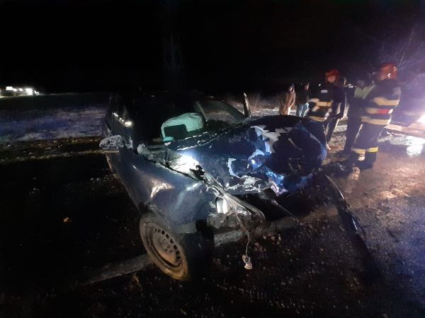 Un accident rutier a avut loc, marți seară, între Florești și Gilău/ Foto: ISU Cluj