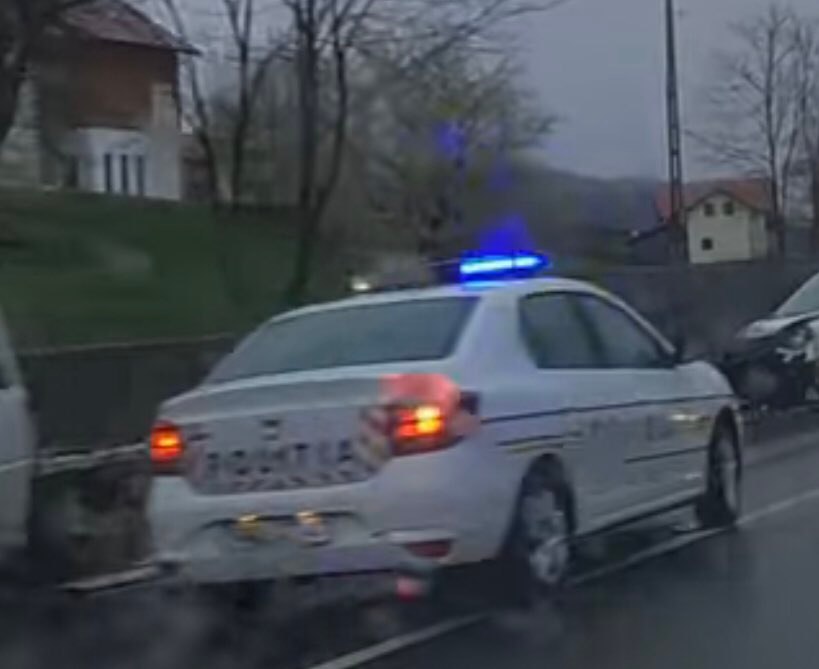 Un șofer a fost urmărit de Poliție  / Foto ilustrativ - captură video Faceboook