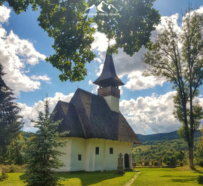 Cea mai veche biserică din Transilvania / Descopera Munții Apuseni - Facebook