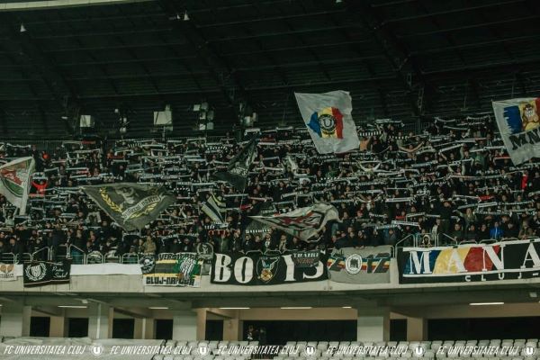Fanii echipei de fotbal „U” Cluj/ Foto: Sepcile rosii - Facebook