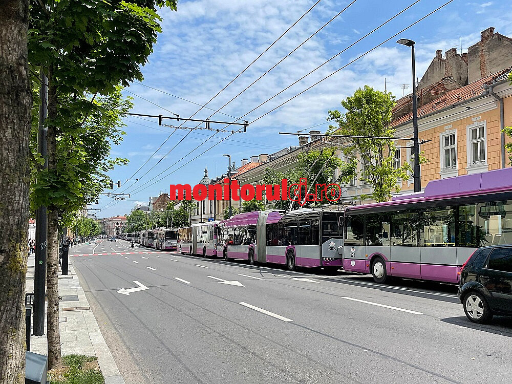 Autobuze blocate în centrul Clujului / Foto: monitorulcj.ro