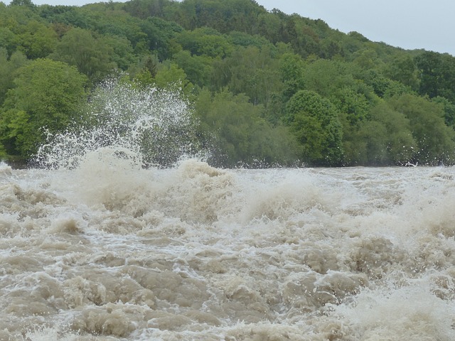 Hidrologii au anunțat un nou cod galben de inundații pe râul Someșul Mic în următoarele ore/ Foto: pixabay.com