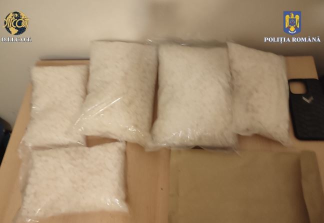 Peste 90 de kg de droguri confiscate de polițiști. Cantitate impresionantă de droguri indisponibilizată în Cluj/Foto: Poliția Română