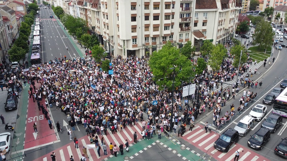 Peste 4.000 de profesori au ieșit în stradă joia trecută. Sursă foto Facebook Sindicatul Liber al Învățământului Preuniversitar Clujean - FSLI