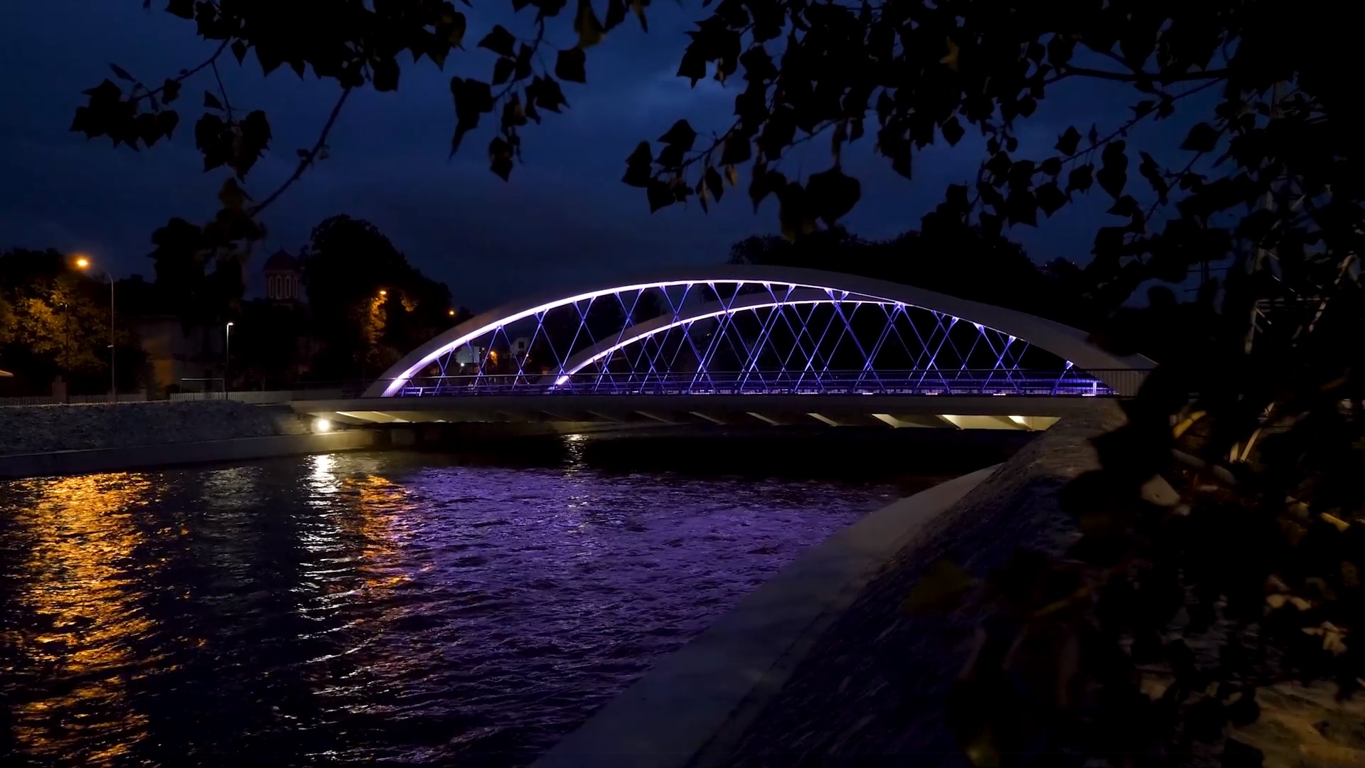 Podul Răsăritului se deschide circulației în următoarele zile. FOTO: Captură video/ Emil Boc