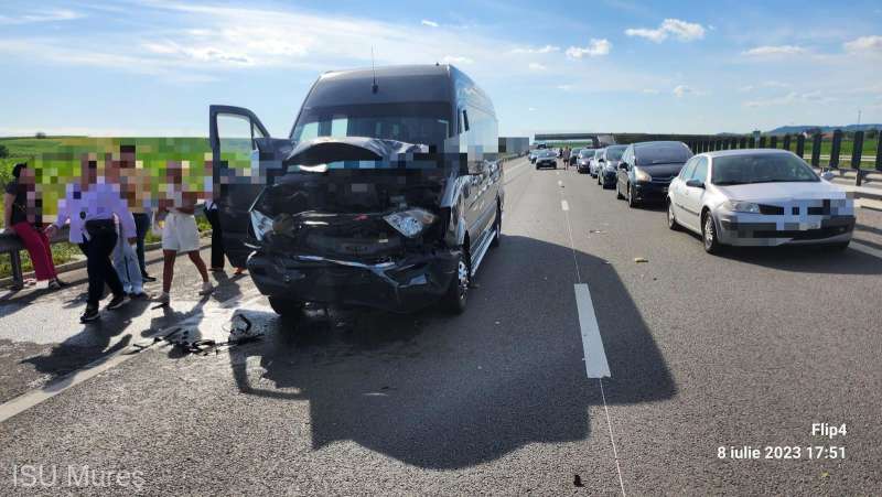 Accident pe Autostrada Transilvania. FOTO: ISU Mureș