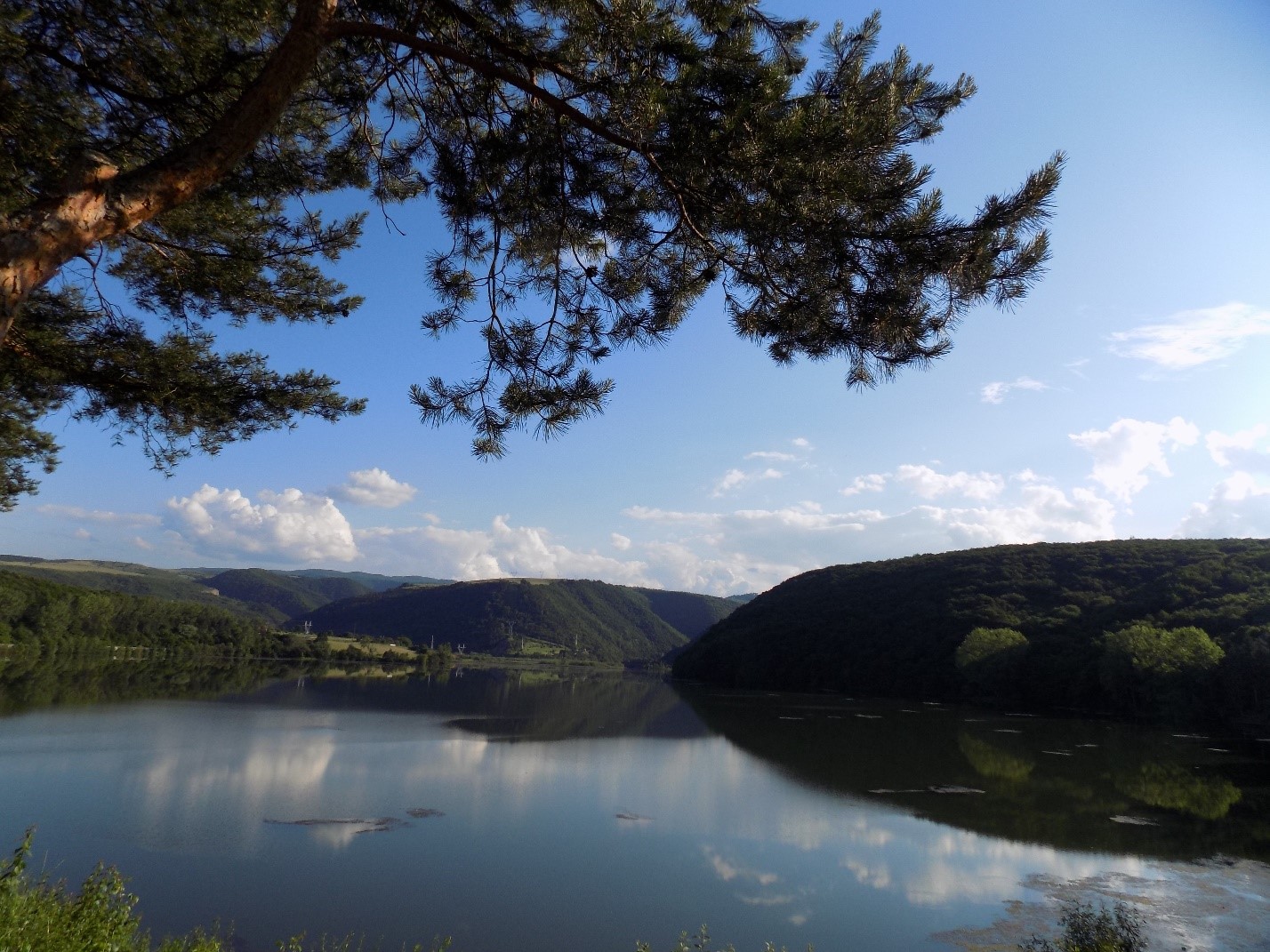 Lacul Gilău, un lac deosebit din apropierea Clujului. FOTO: Clujtourism.ro